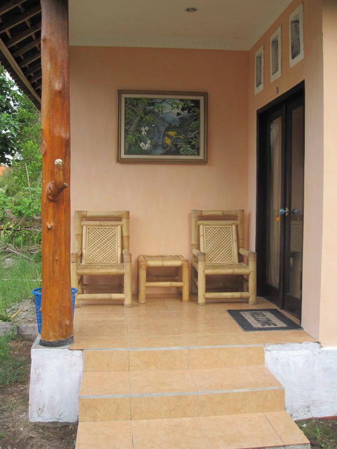 Jepun Bungalows Gili Meno Exterior photo
