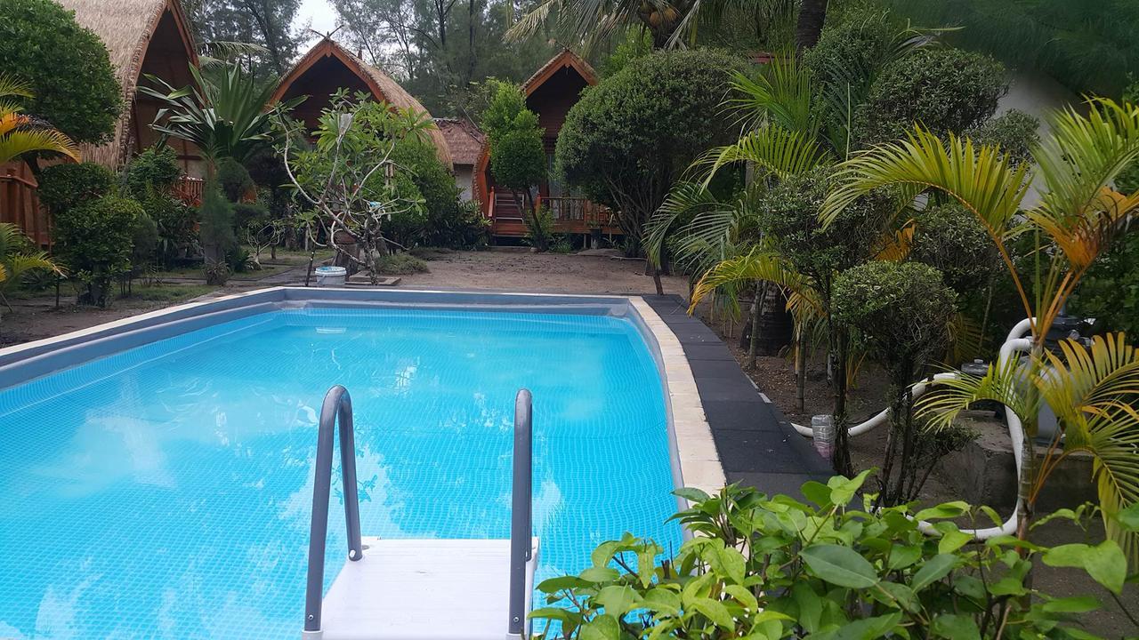 Jepun Bungalows Gili Meno Exterior photo