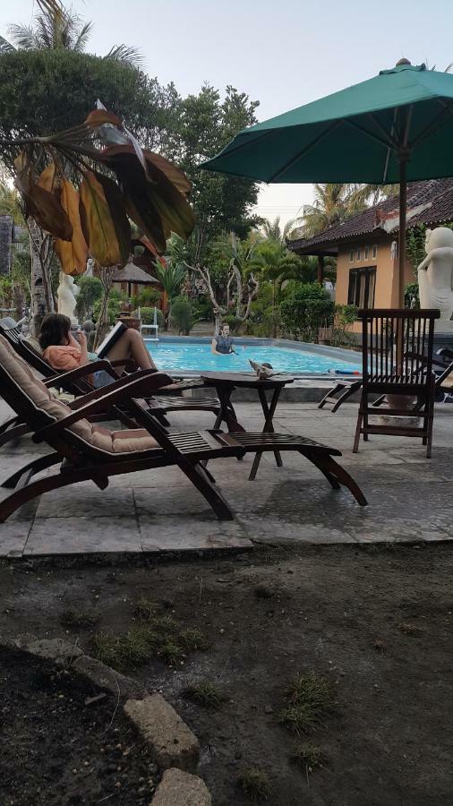 Jepun Bungalows Gili Meno Exterior photo